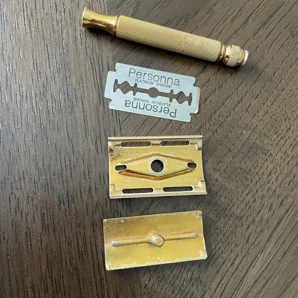 Vintage Original 1940's Gillette Gold Tech Ball End Safety Razor Metal USA READ